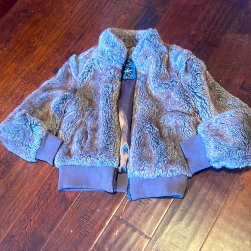 Beverly Hills Polo Club faux fur jacket light cool brown silky lining size med